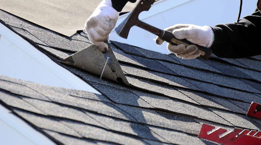 Expert Emergency Roof Repairs services in Alma, MO